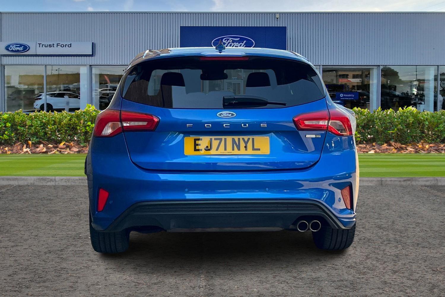 Ford FOCUS Photo 6