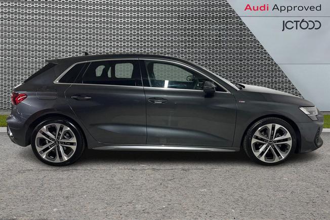 AUDI A3 Photo 4