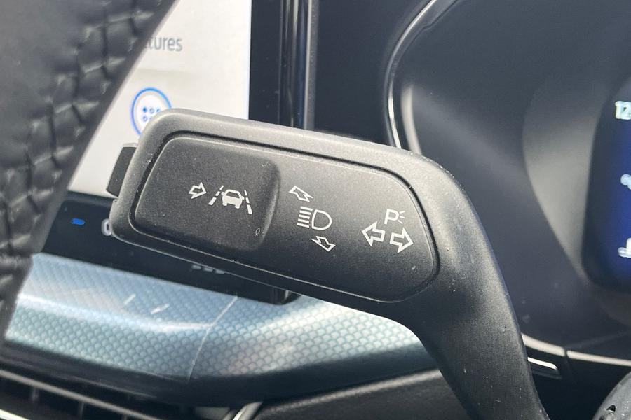 Ford FOCUS Photo autoimg-120da921dda5698356d063f172c5fc4dda8ac70a.jpg
