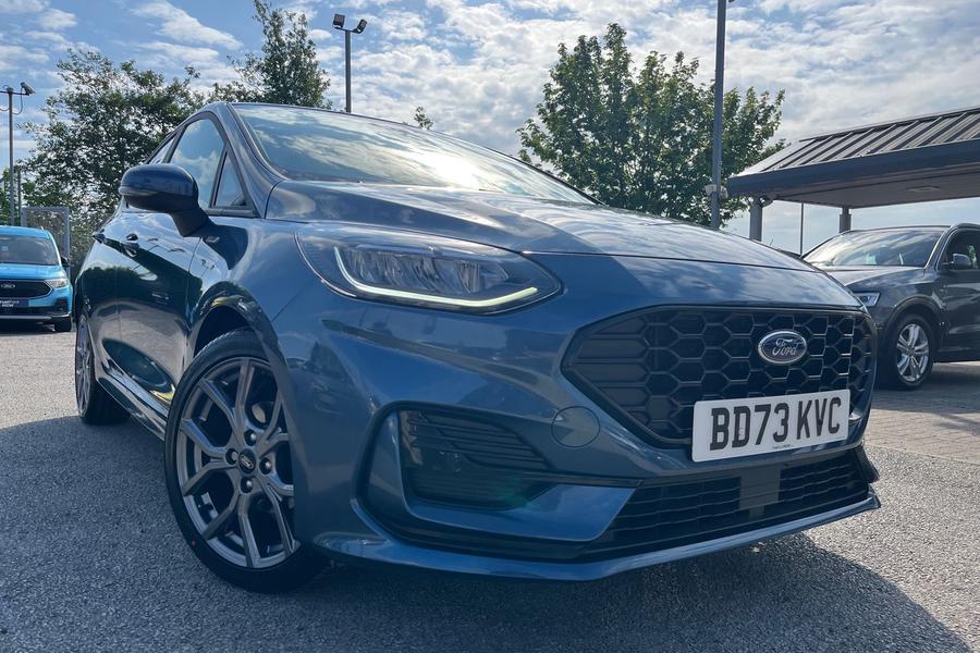 Ford FIESTA Photo autoimg-120e7a4fde66597bf2379c1fccd63fb73ba089e9.jpg