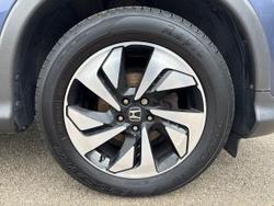 HONDA CR-V Photo 5