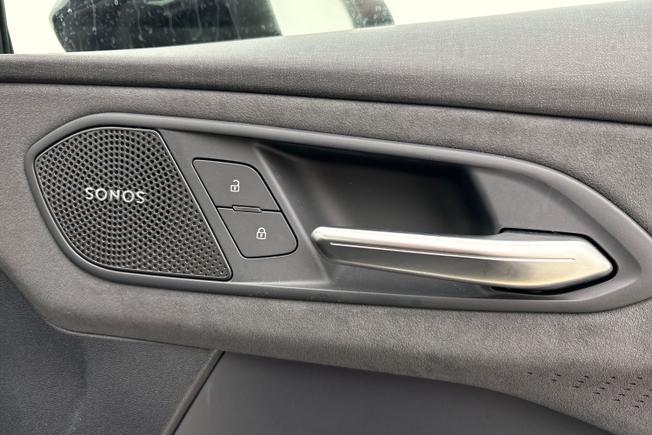 AUDI Q3 Photo 27
