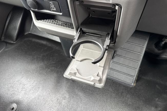 VOLKSWAGEN Transporter Photo 48