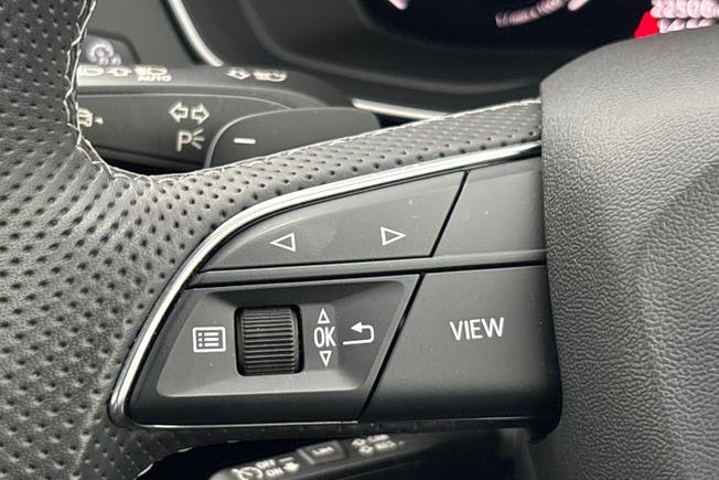 AUDI Q5 Photo 16