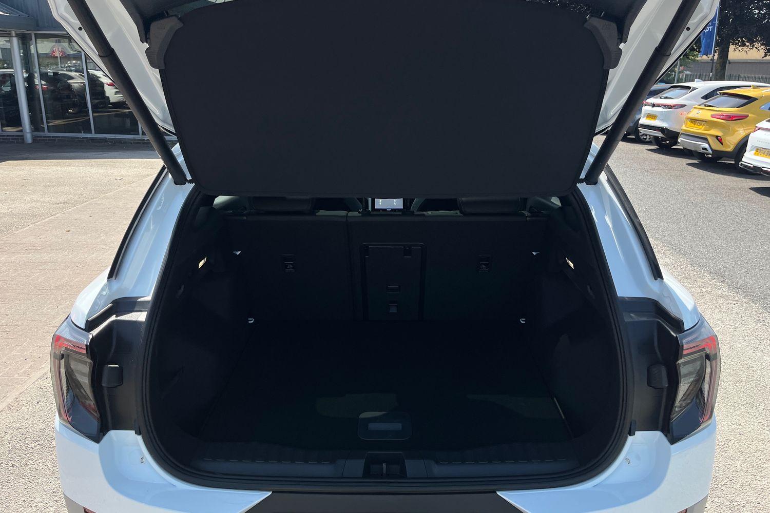 Ford Explorer Photo 20