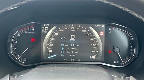 Isuzu D-Max Photo autoimg-121d8275eef9eabafbac382d4ff73883a4fcecde.jpg