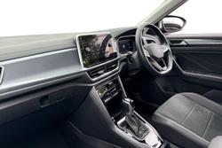 VOLKSWAGEN T-Roc Photo 2
