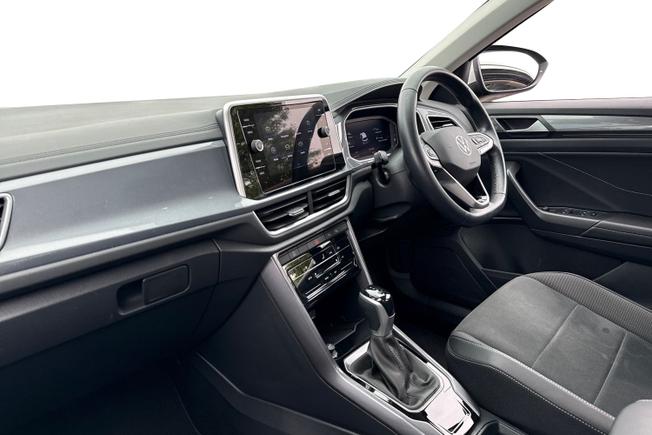 VOLKSWAGEN T-Roc Photo 2