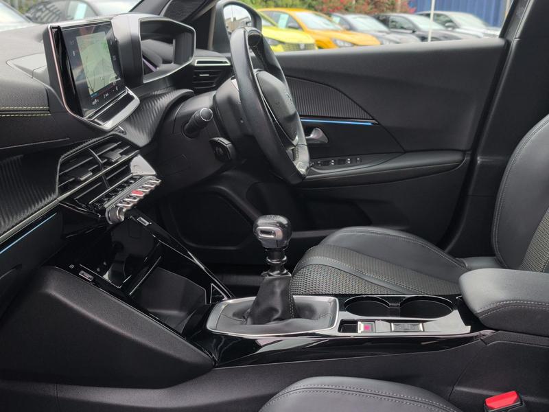 Used Peugeot 2008 MA72WFO 35