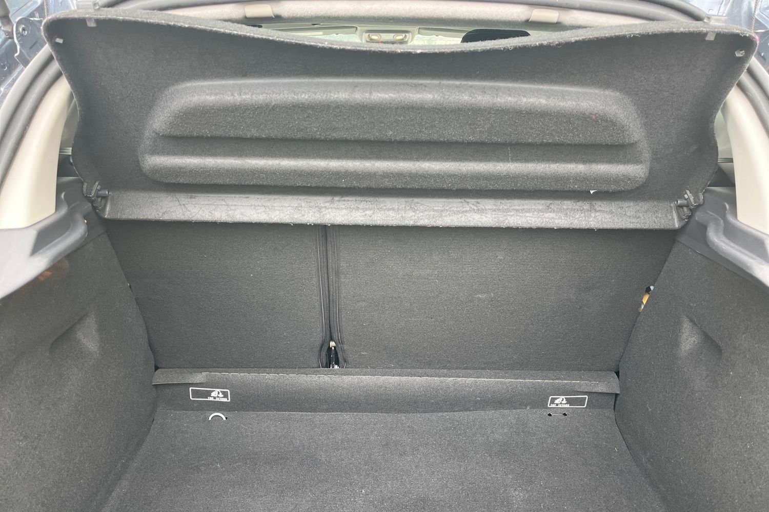 Renault CLIO Photo 20