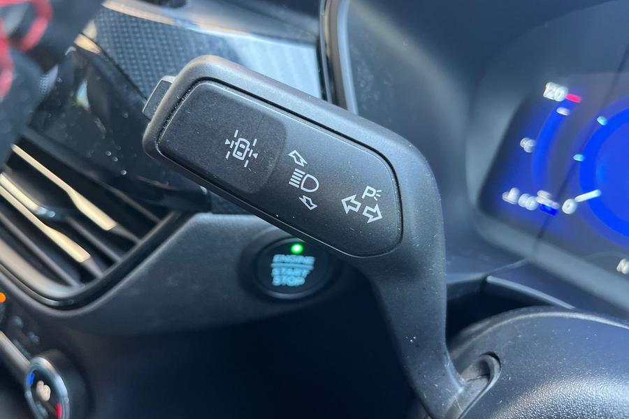 Ford KUGA Photo autoimg-122be7659a18643d4641027ffc72c1f2728f20fc.jpg