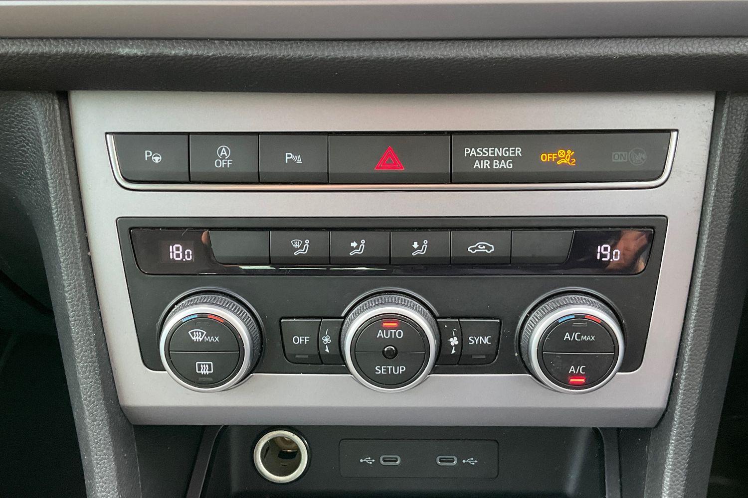 SEAT ATECA Photo 26