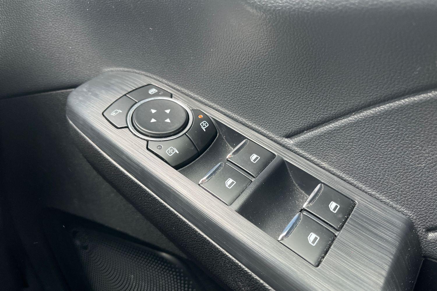 Ford KUGA Photo 15