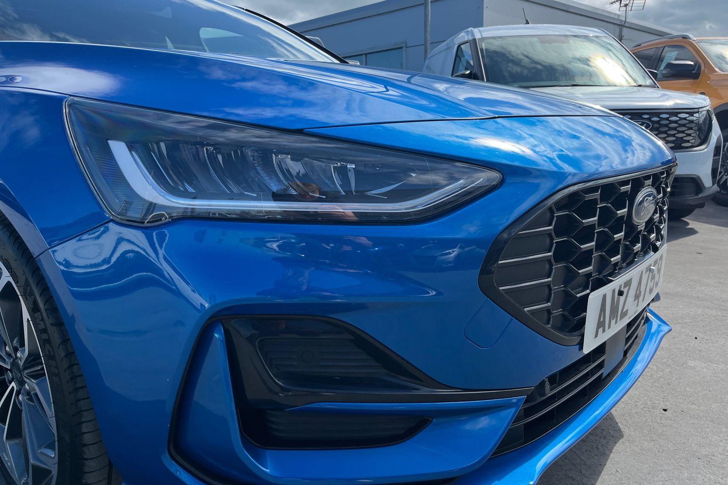 Ford FOCUS Photo 22