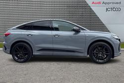 AUDI Q4 e-tron Photo 4