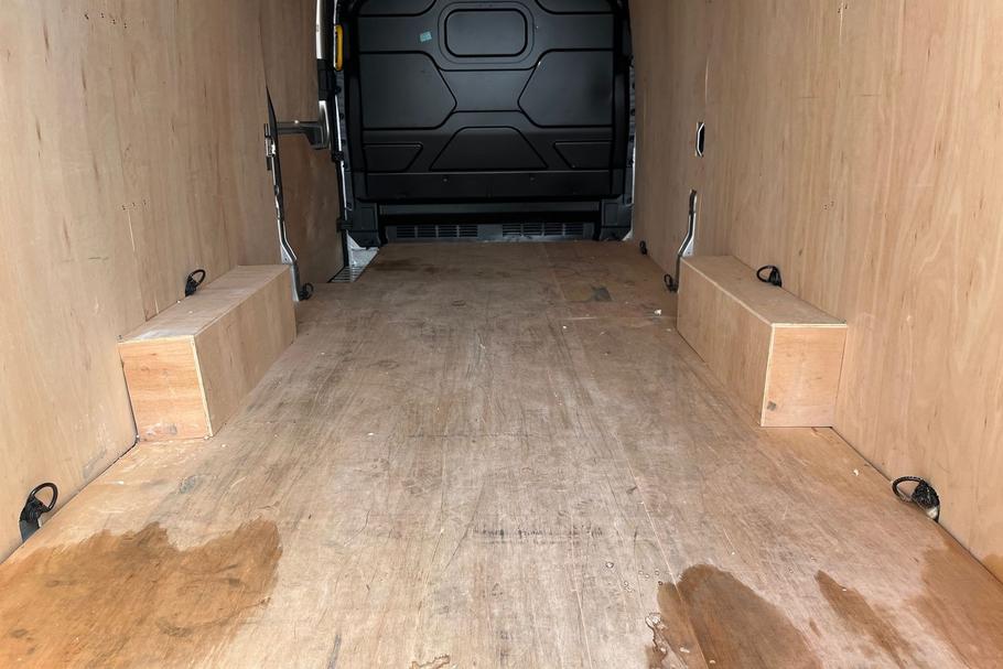 Used Ford TRANSIT WV26YAF 4