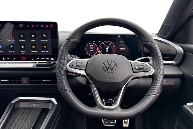 VOLKSWAGEN T-Roc Photo 11