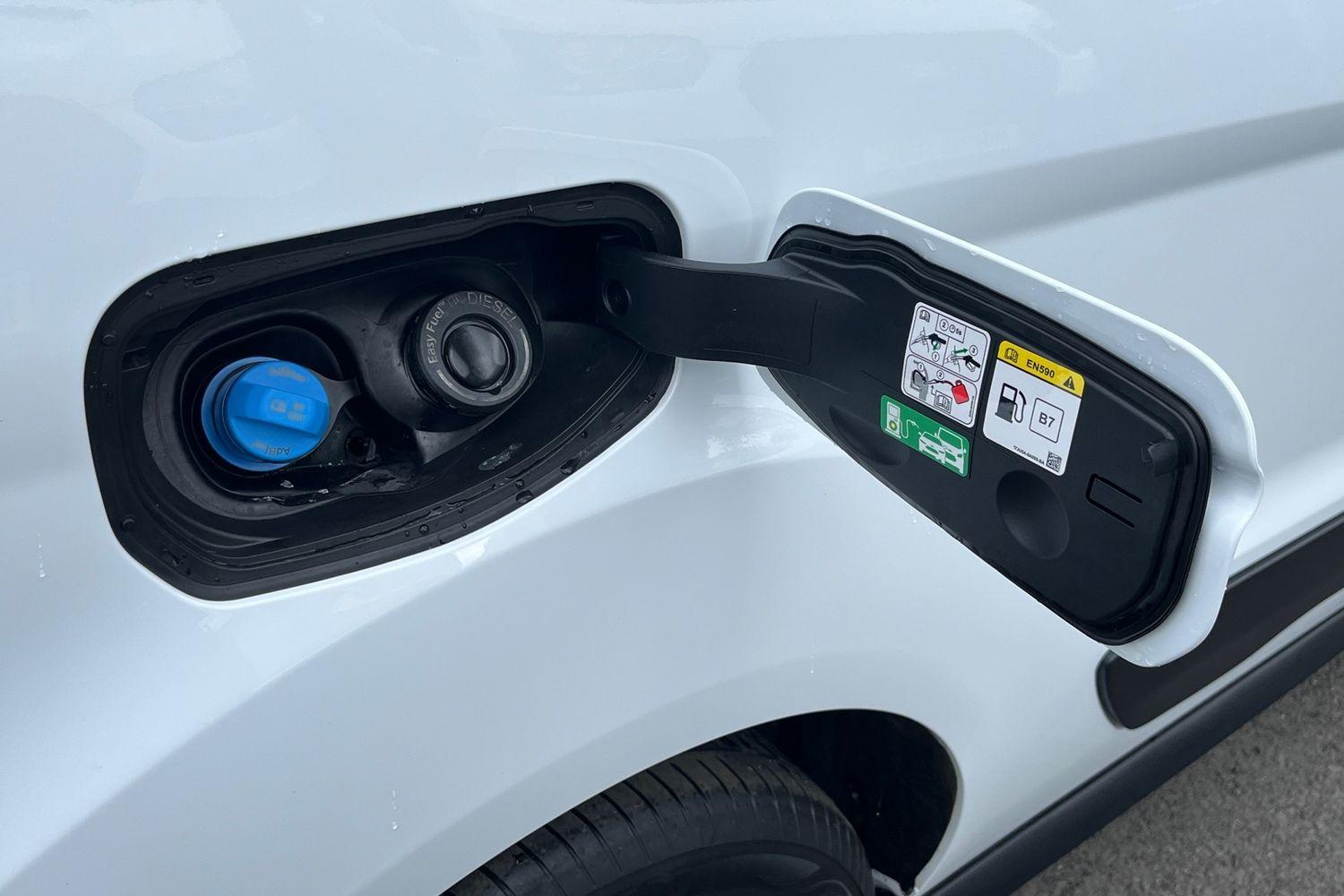 Ford TRANSIT CONNECT Photo 36