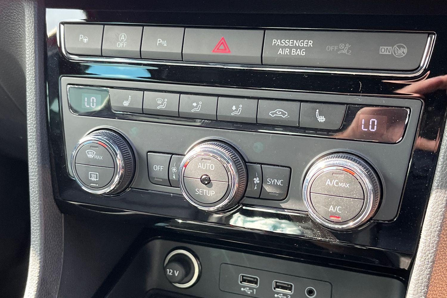 SEAT Ateca Photo 28