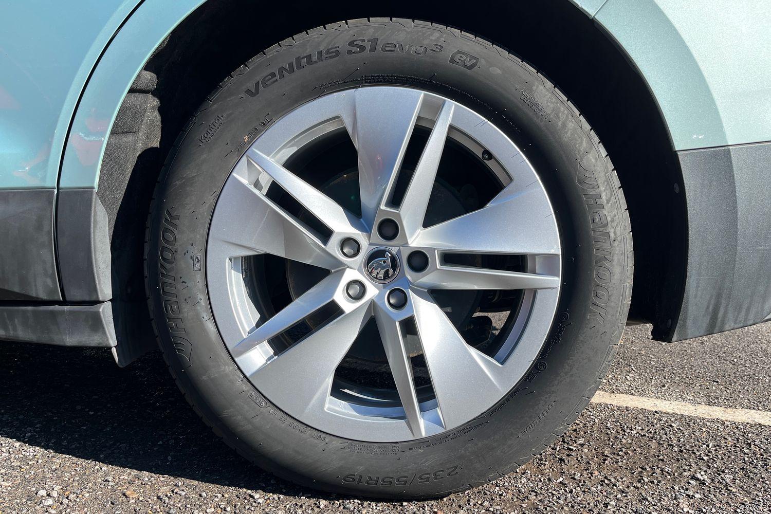 Skoda ENYAQ Photo 7