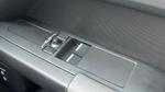 Land Rover Defender Photo 24