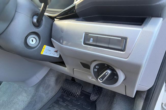VOLKSWAGEN California Photo 38