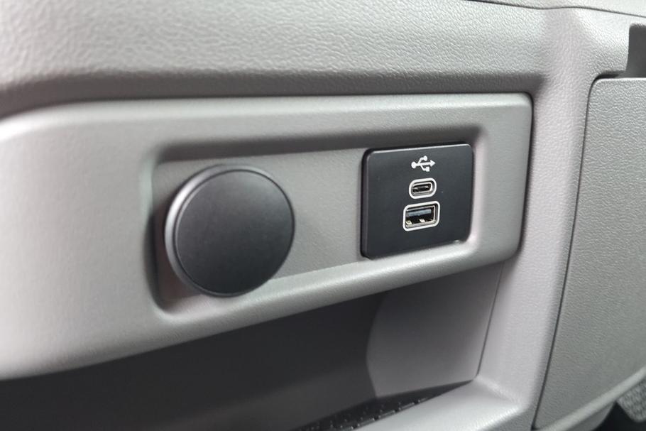 Used Ford TOURNEO CUSTOM 16