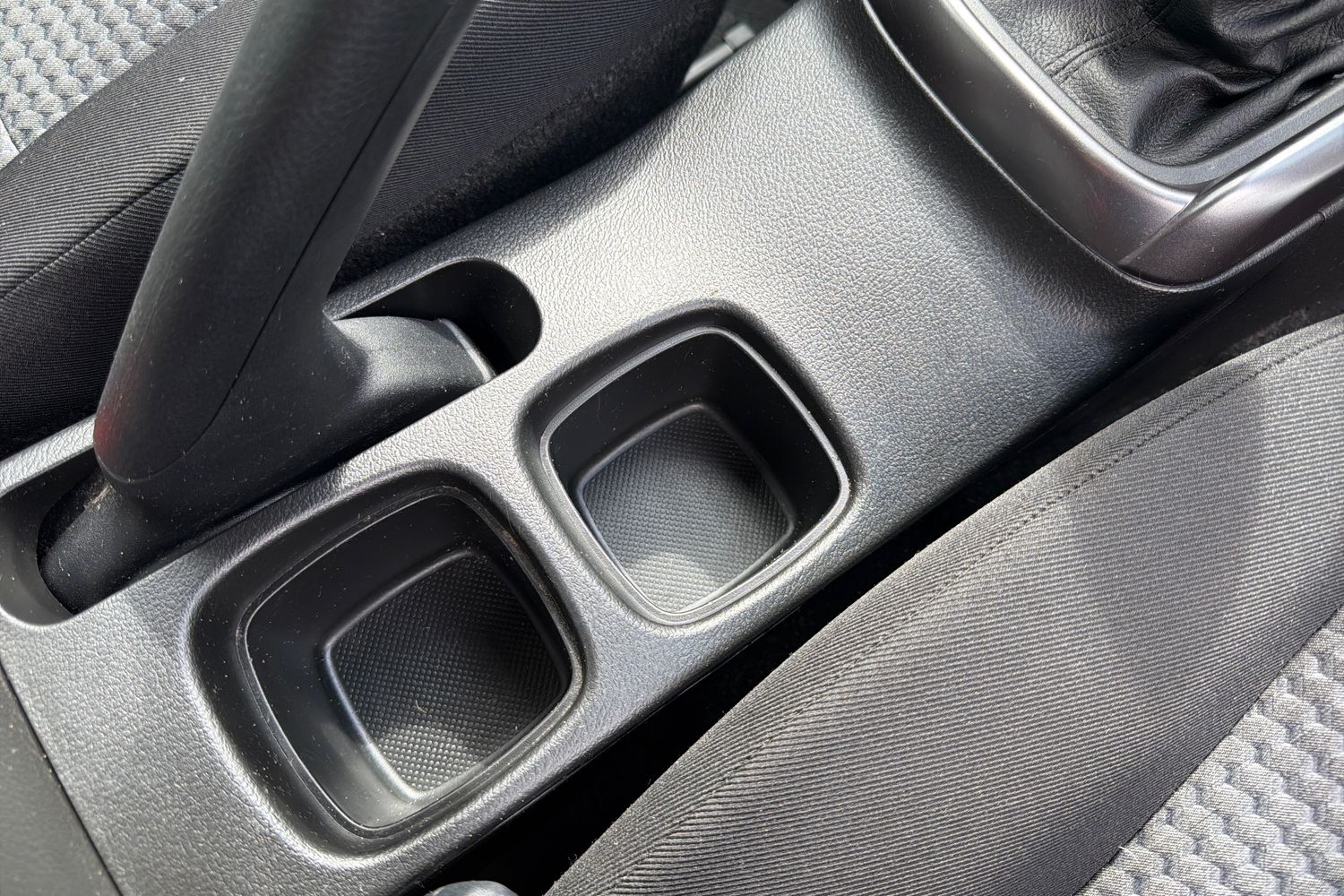 Suzuki S-Cross Photo 29