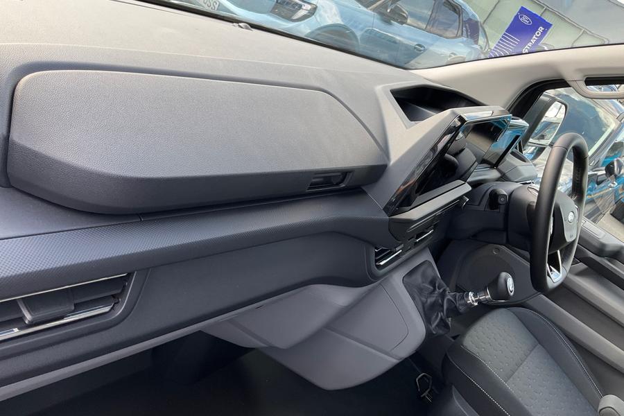 Ford Transit Custom Photo autoimg-12511a198b467e4b5b36d67bc20ddc45ec401d5f.jpg