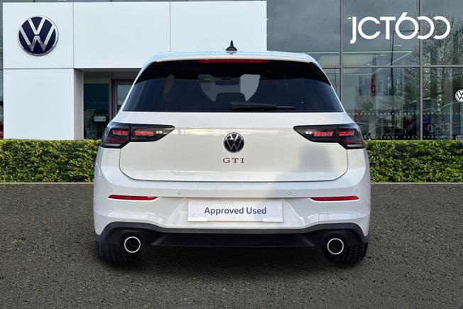 Volkswagen Golf Photo 7