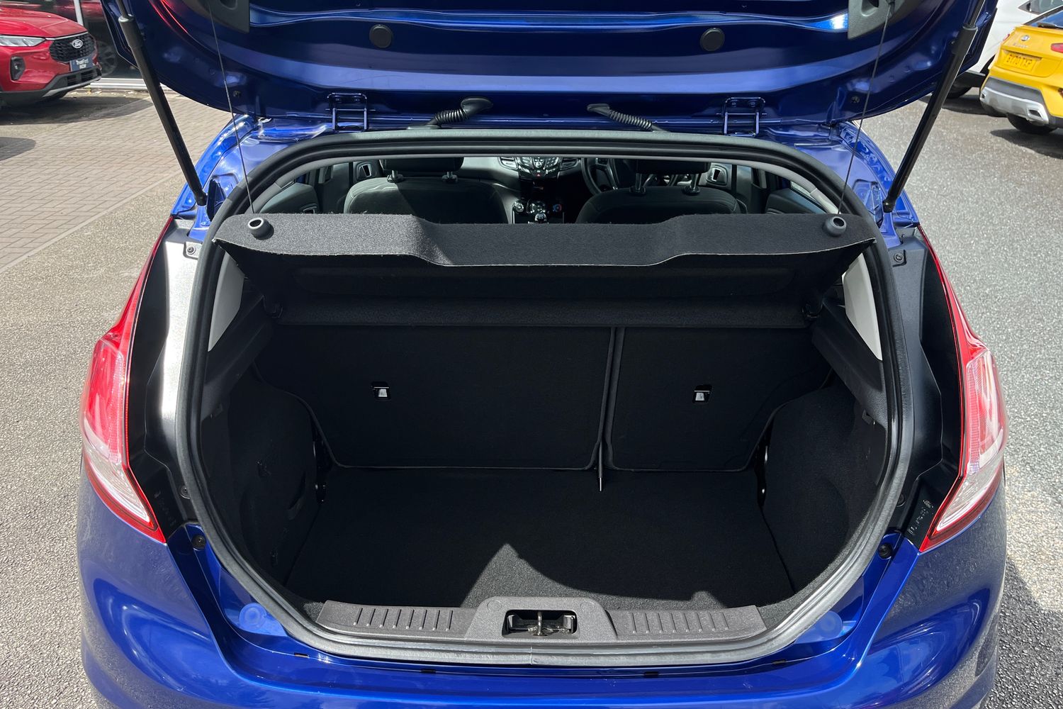 Ford Fiesta Photo 20