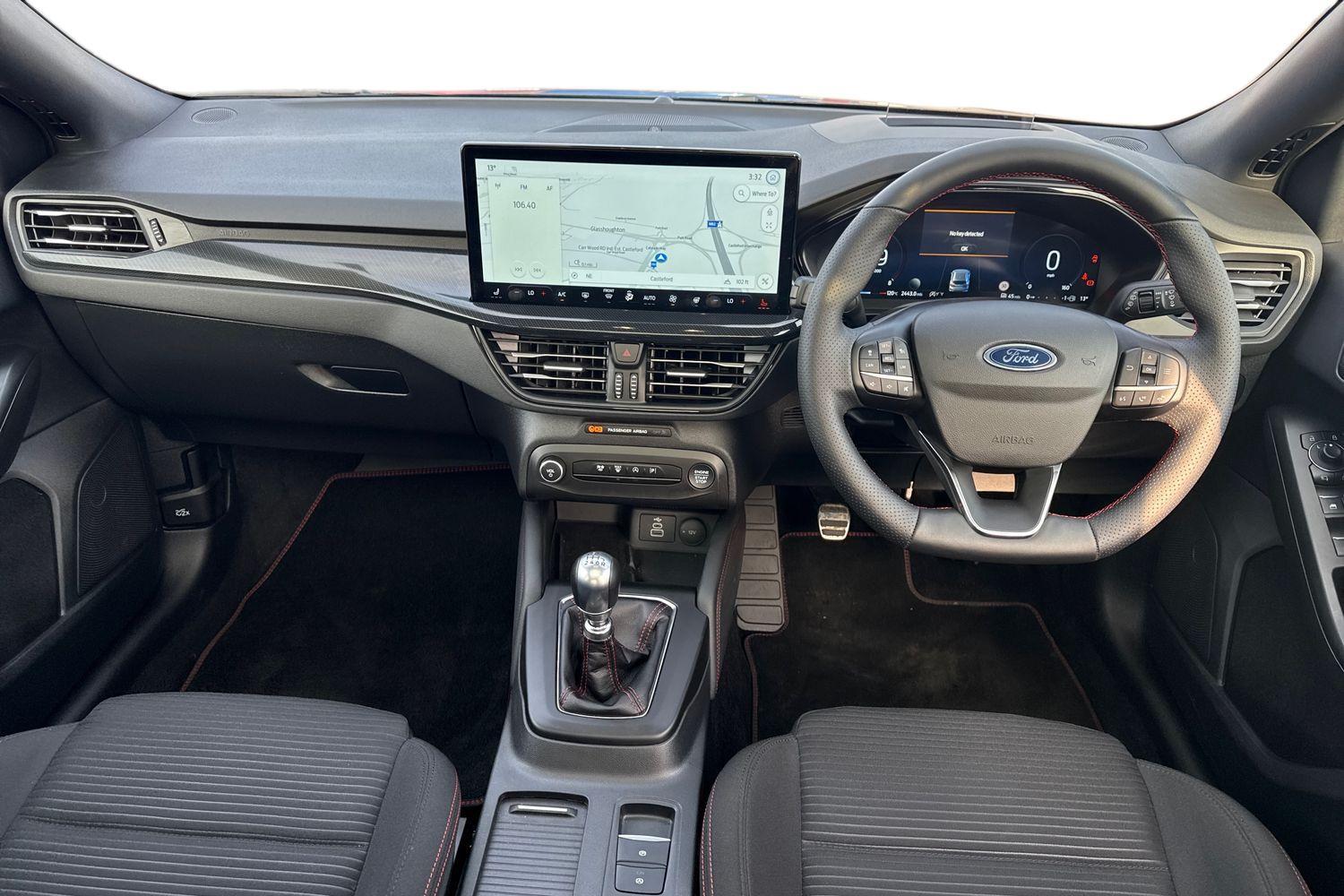 Ford FOCUS Photo 9