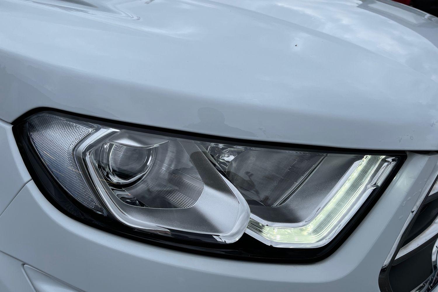 Ford ECOSPORT Photo 25