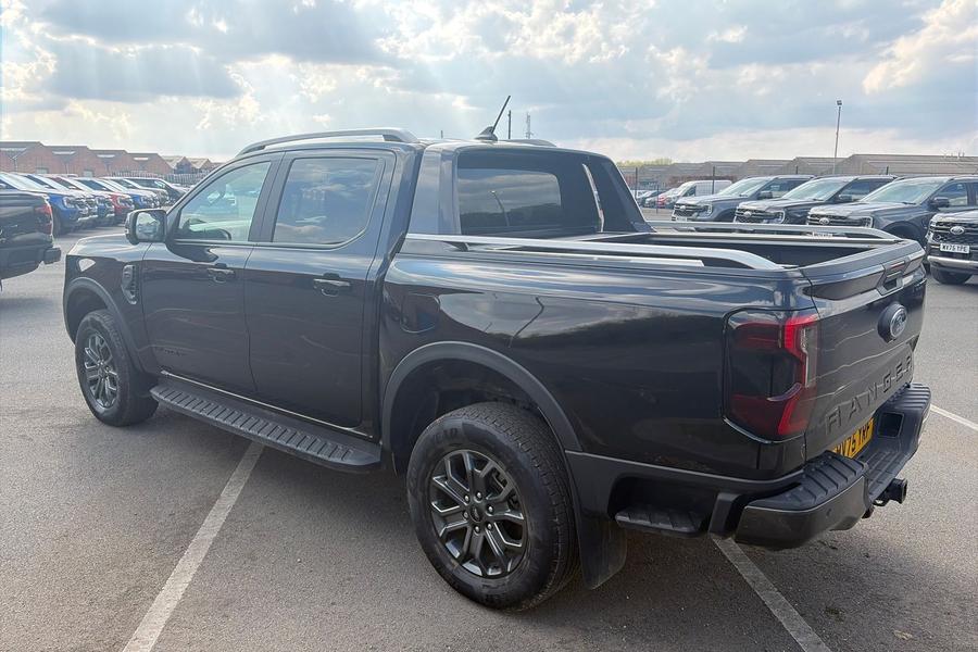 Ford RANGER Photo autoimg-1267e1fad9e74b35ffa346d6b205858858cea7ce.jpg
