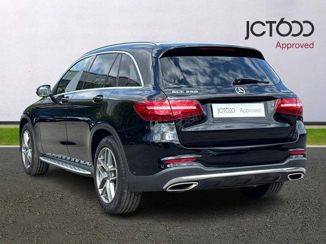 MERCEDES-BENZ Glc Photo 3