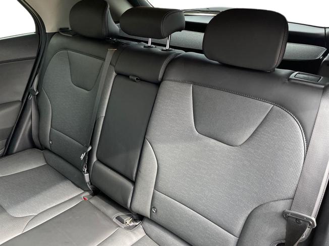 Kia Niro Photo 9
