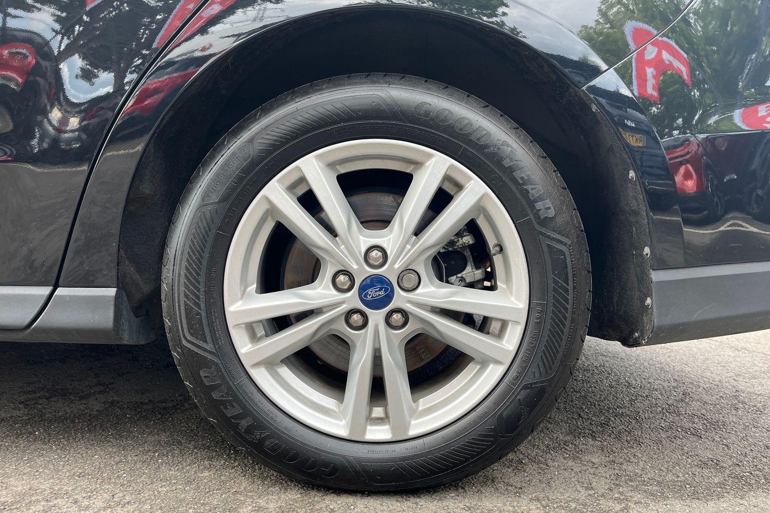 Ford GALAXY Photo 7