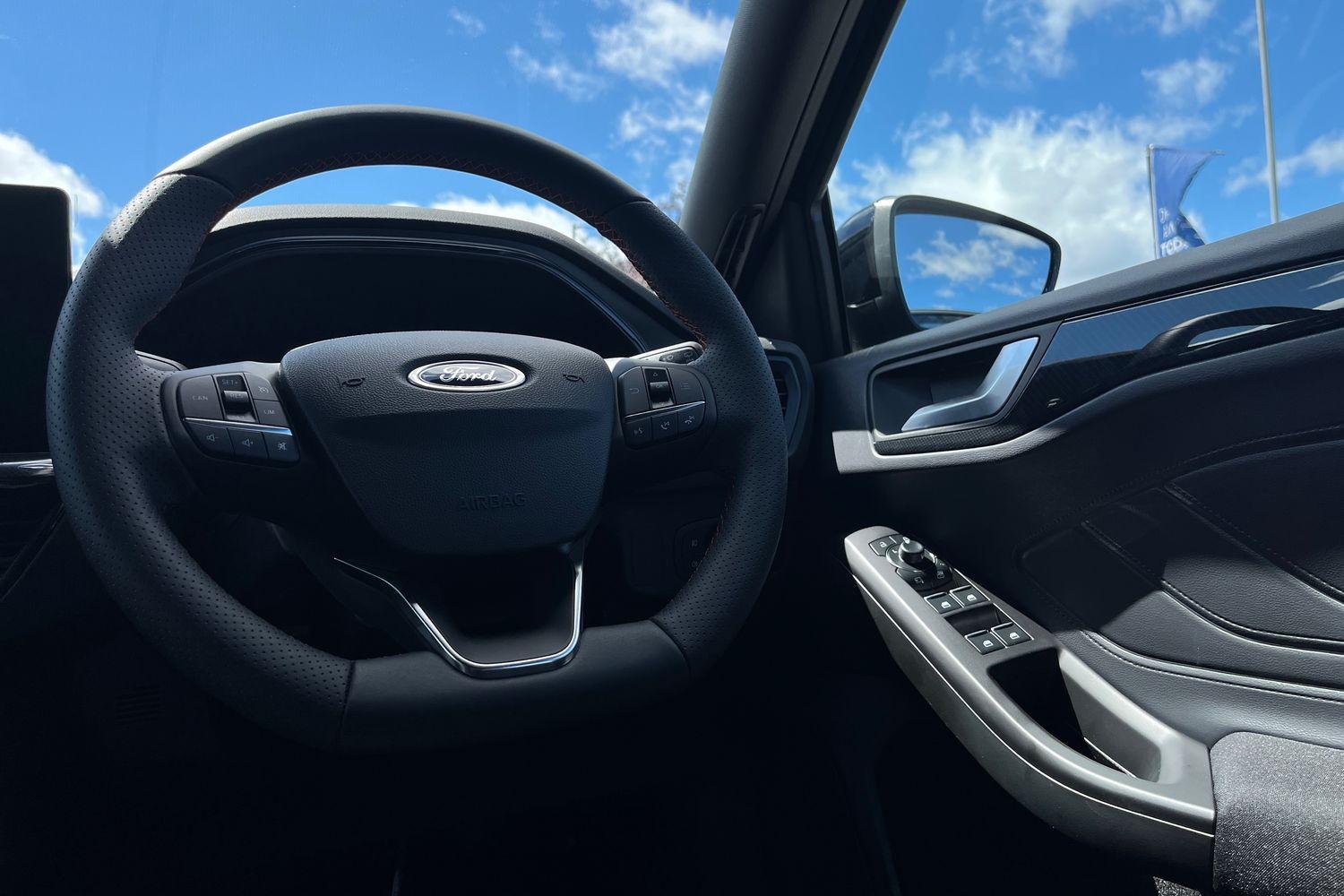 Ford Focus Photo 11