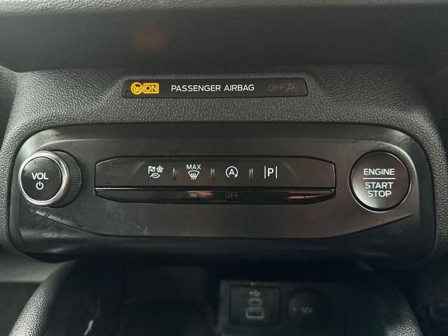 FORD Focus Photo 43