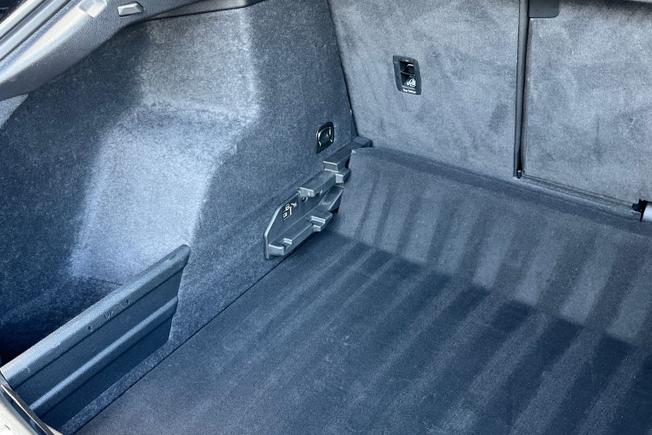 AUDI Q3 Photo 37