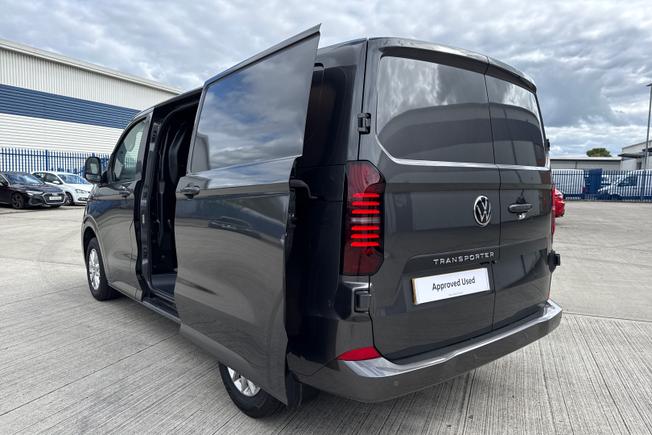 VOLKSWAGEN Transporter Photo 32