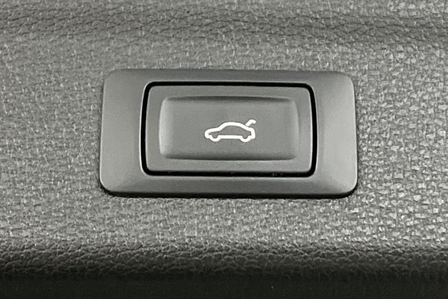 Audi Q3 Photo 32