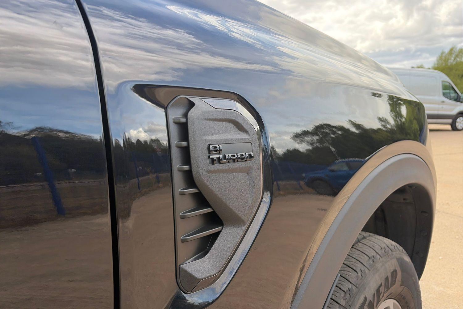 Ford RANGER Photo 18