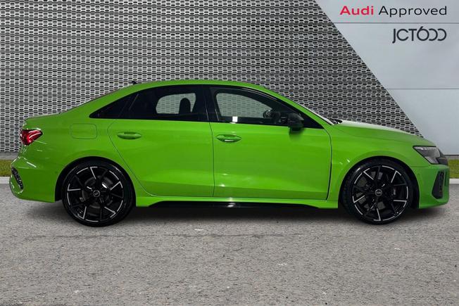 AUDI RS3 Photo 4