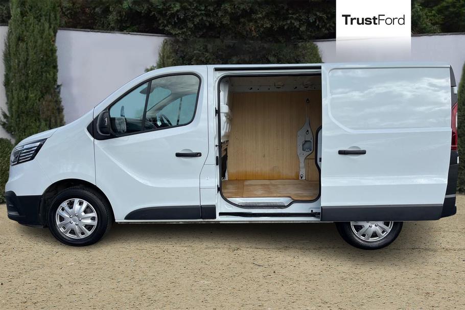 Used Renault Trafic HN23VJD 5