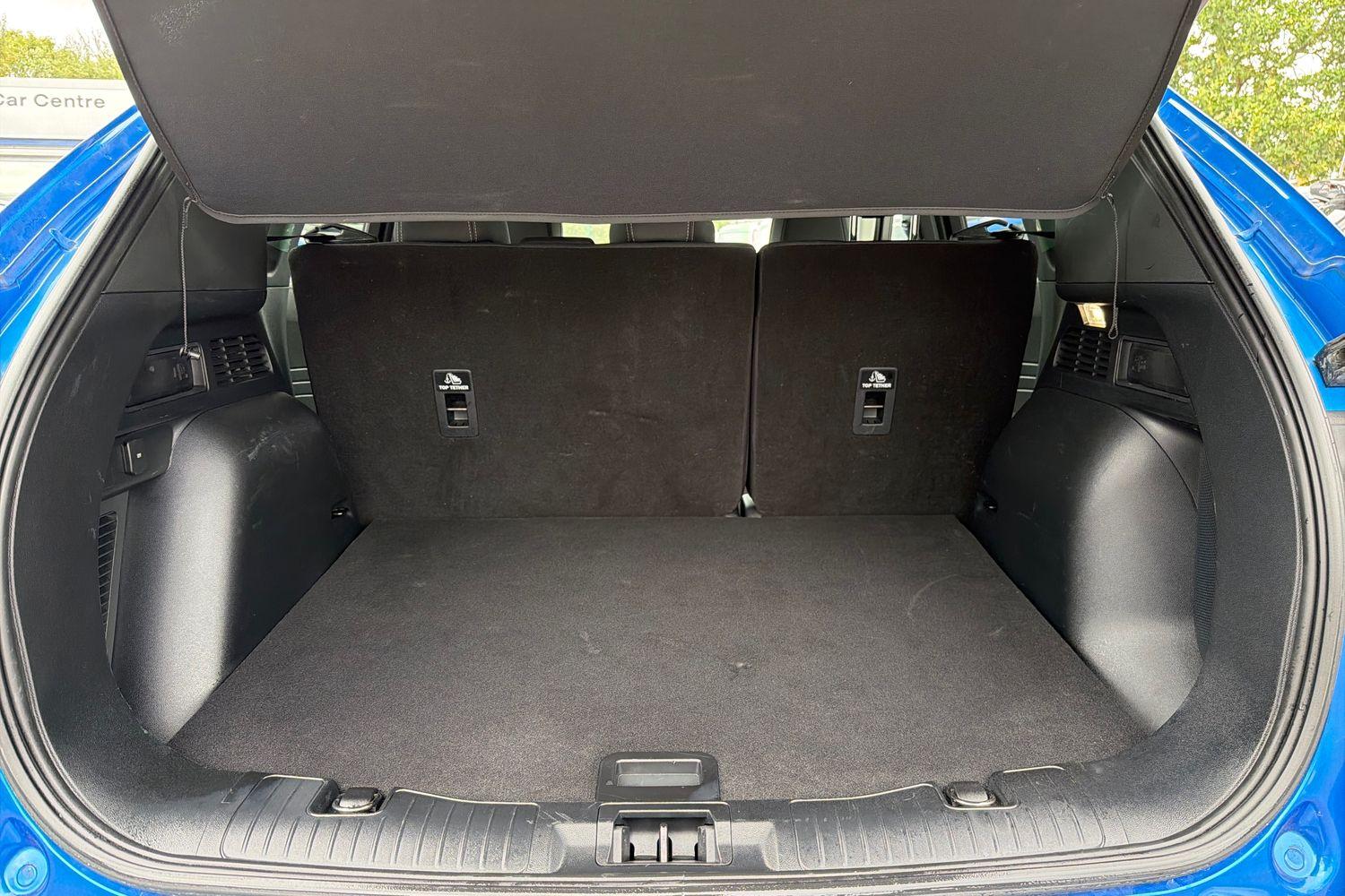 Ford KUGA Photo 20