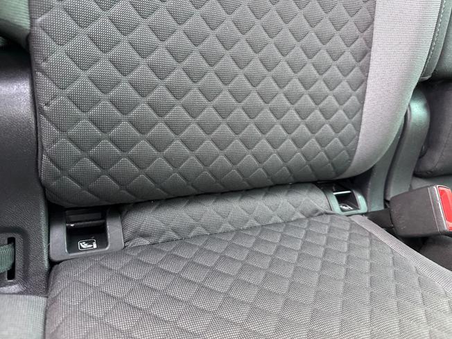 VOLKSWAGEN Tiguan Photo 23