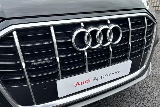 Audi Q7 Photo 46