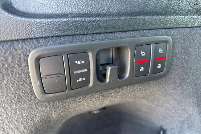 AUDI Q7 Photo 51