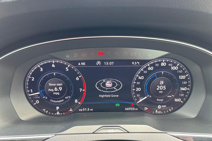 Volkswagen PASSAT Photo autoimg-1289a636618ad9dc0a8f02a012c67a0c51623f82.jpg